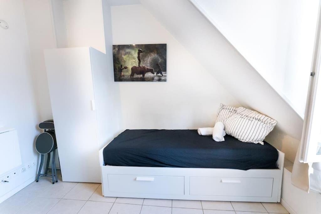 Appartement Lumineux. Studio Republique/bastille, Marais Parijs