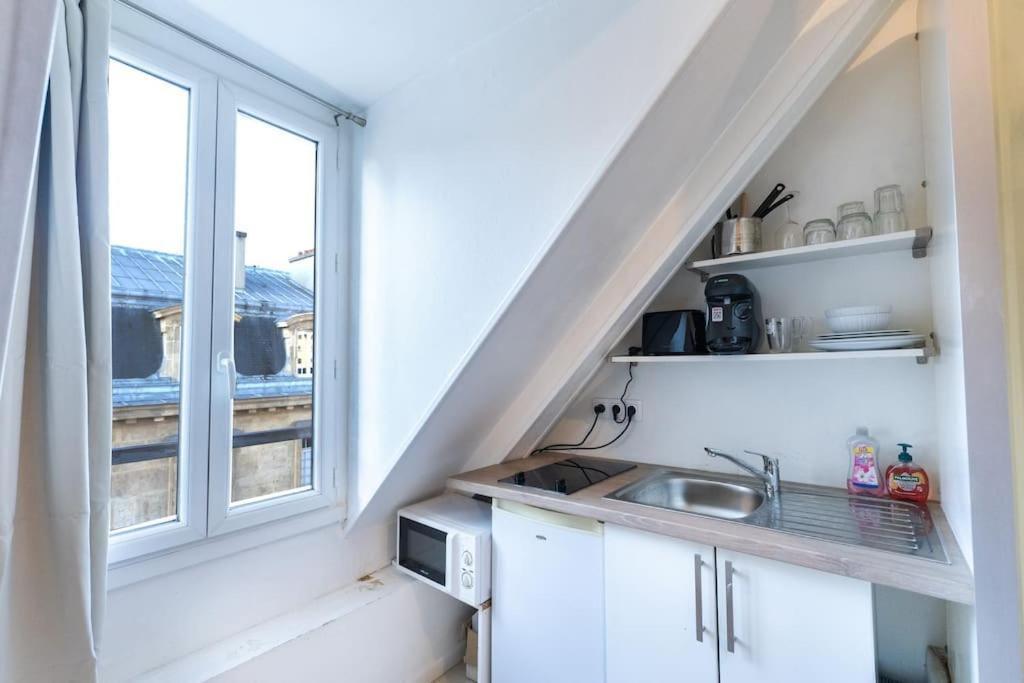 Appartement Lumineux. Studio Republique/bastille, Marais