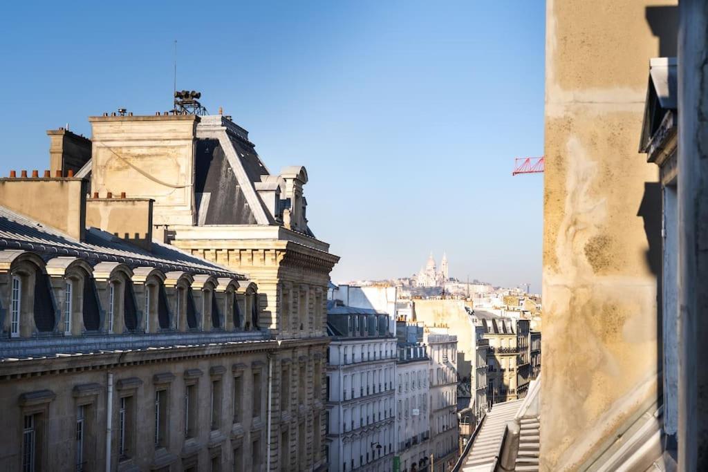 Lumineux. Studio Republique/bastille, Marais Apartment
